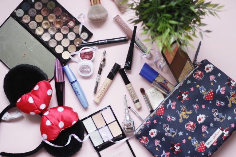 EVERYDAY MAKEUP ROUTINE.
