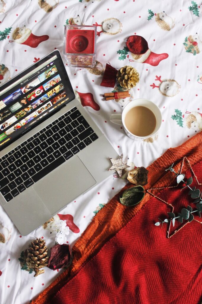 the best Christmas films on Netflix & amazon prime - see the stars the best Christmas films on Netflix & amazon prime - see the stars