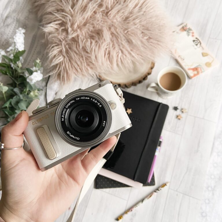 FIVE THINGS I WANT TO ACHIEVE WITH BLOGGING THIS YEAR.