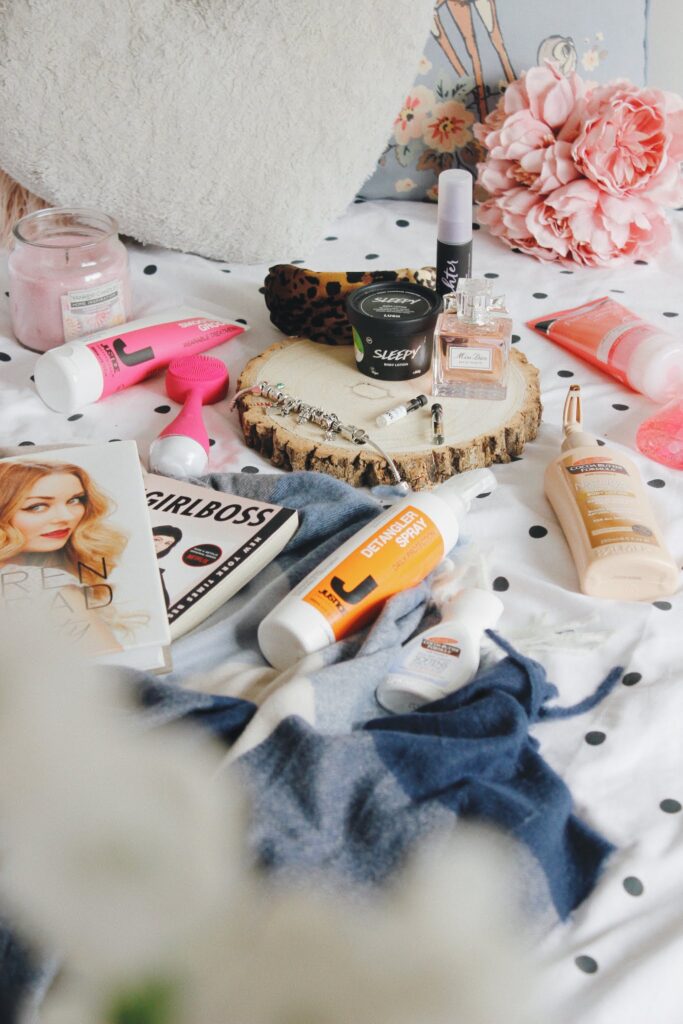 Current beauty favourites - see the stars blog Current beauty favourites - see the stars blog