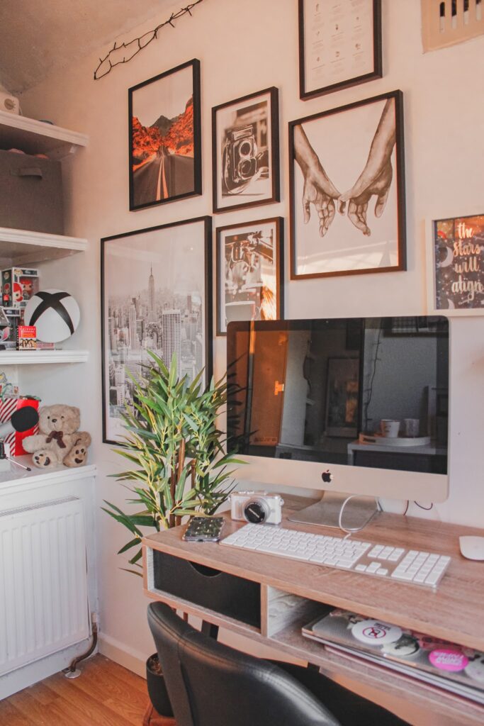 Office Makeover w/ Poster Store - Sarahlaublogs